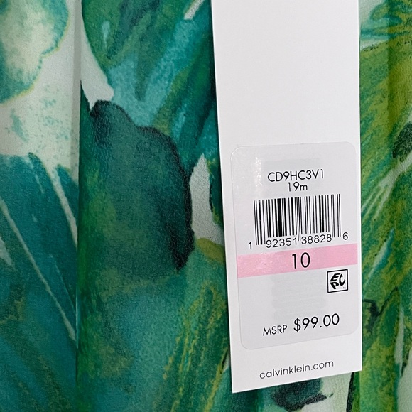 NWT Calvin Klein Green Floral Dress size 10 - Picture 5 of 7